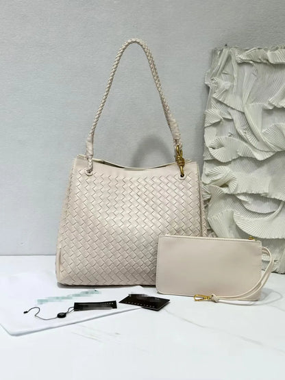 Fashion-made Diagonal Tote Bag Large-capacity Parachute Bag European American Vintage LEATHER Magnetic